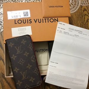 Louis Vuitton Folio monogram phone case